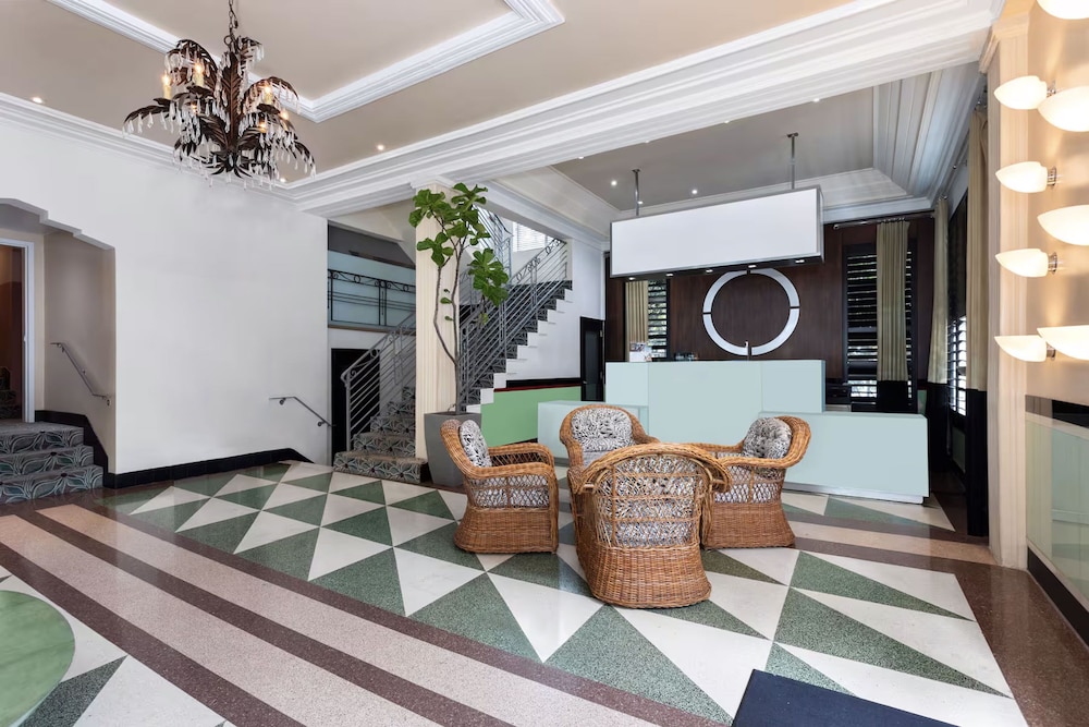 The Astor by LuxUrban 1/30