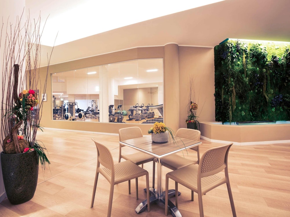 Mercure Olbia Hotel e Spa 62/76