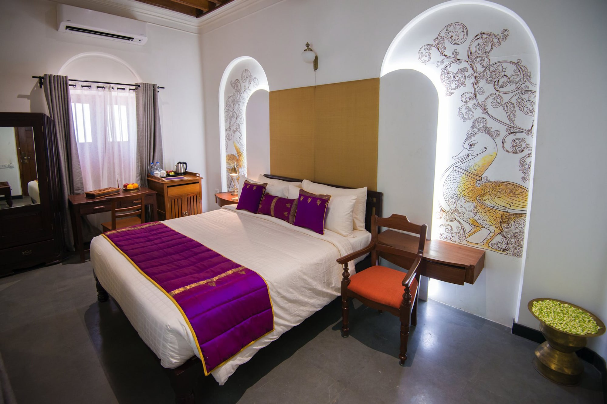 Heritage, Deluxe, King Bed
