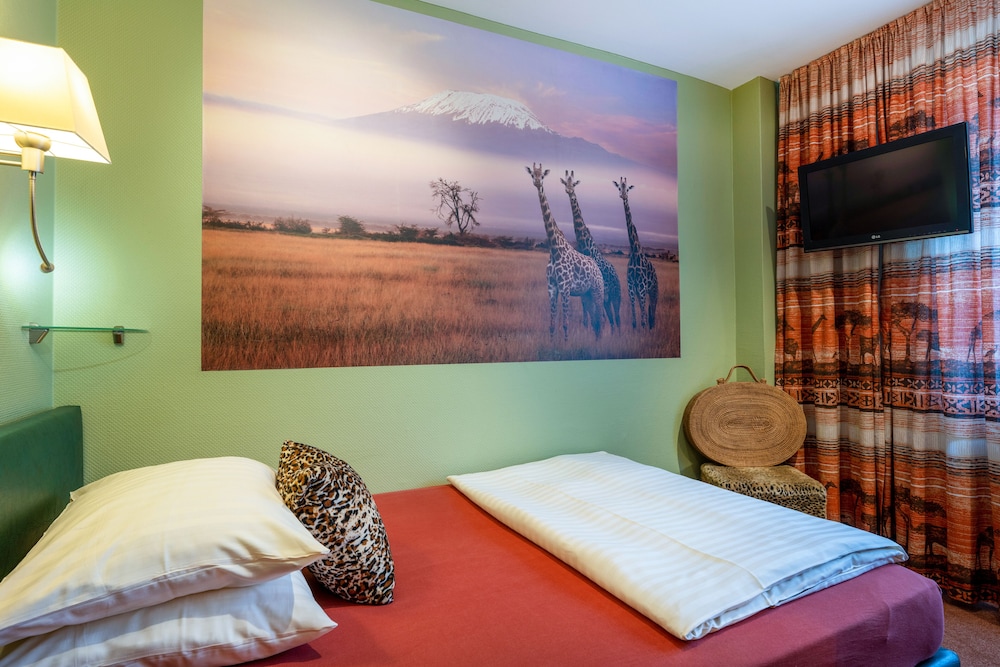 Hotel Arosa (Hotel Arosa Dusseldorf Oberkassel) 14/34