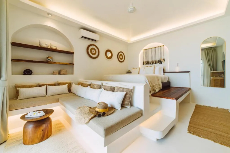 Deluxe, Double Bed, Side Sea View