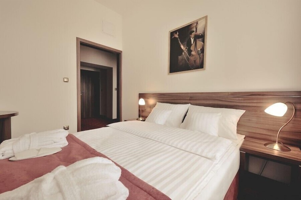 Hotel Centrum Sosnowiec 12/40