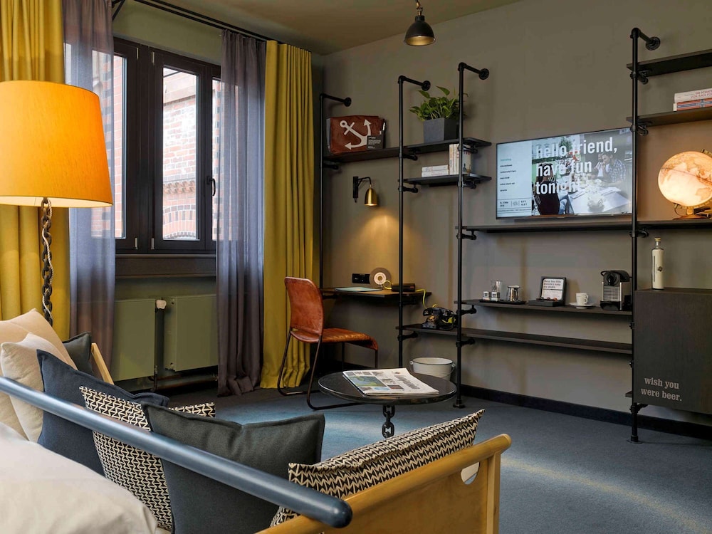 25Hours Hotel Altes Hafenamt 41/68