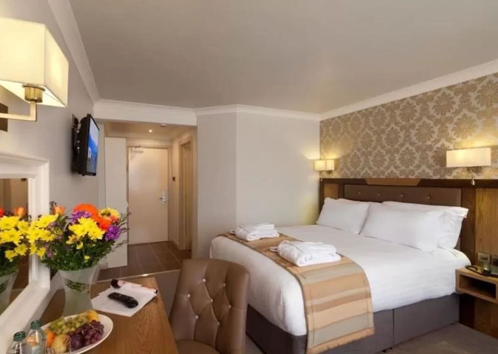Limerick City Hotel 24/72