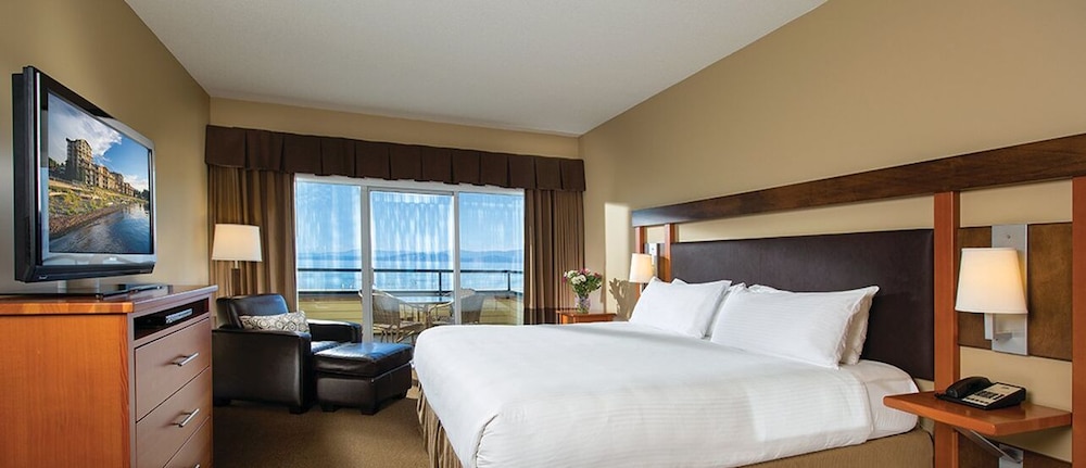The Beach Club Resort 13/58