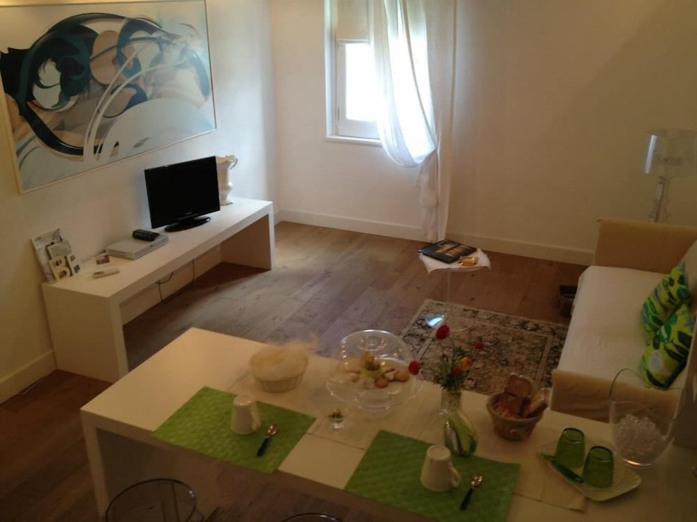 Suite Home Trani 42/50