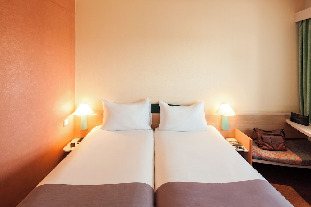 IBIS BERLIN SPANDAU 16/50