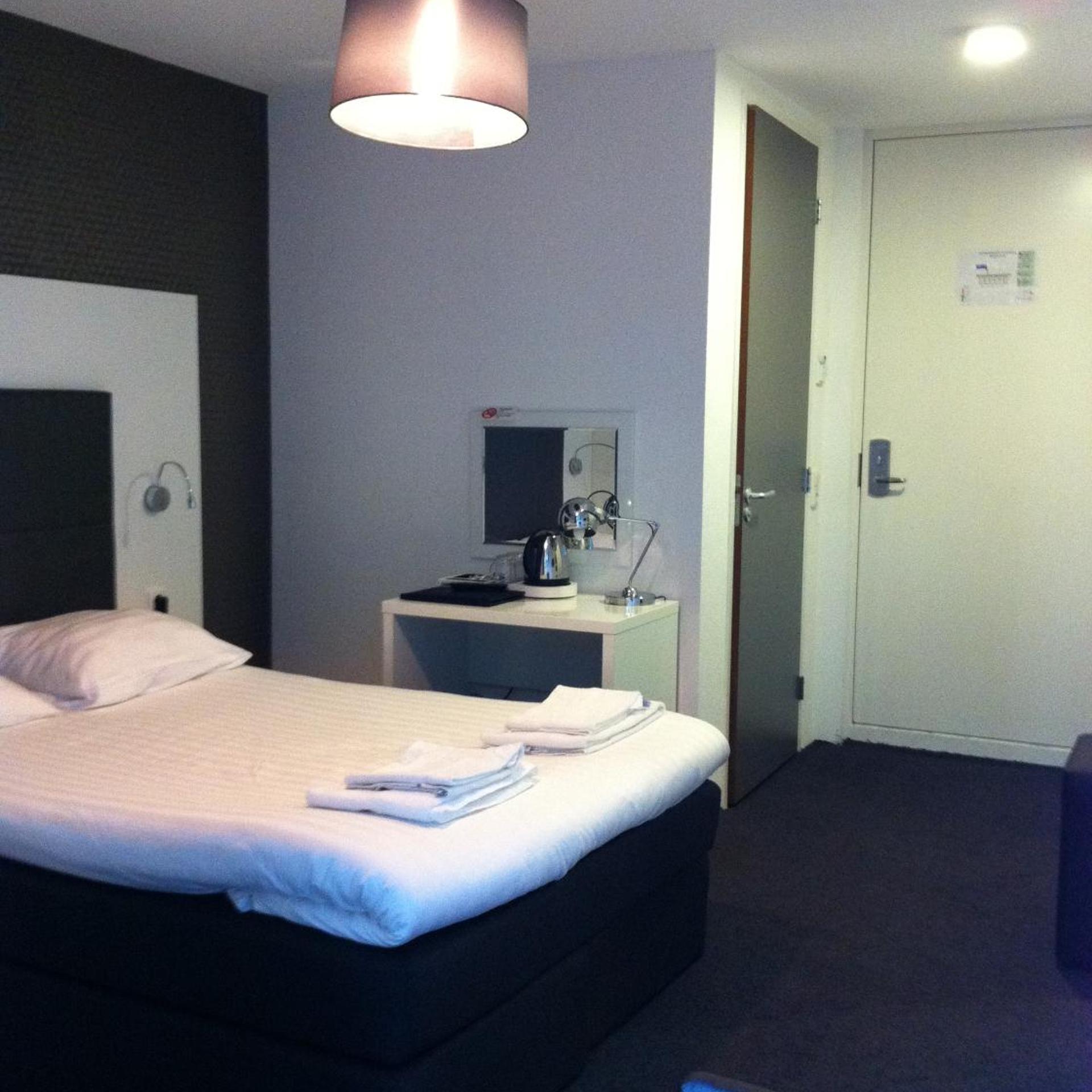 Room, Double Bed, Annex, Hotel Vossius Vondelpark 6/10