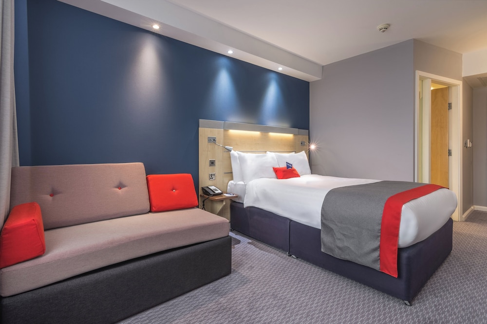 غرفة قياسية بسرير مزدوج مع أريكة، Holiday Inn Express Kettering 4/7