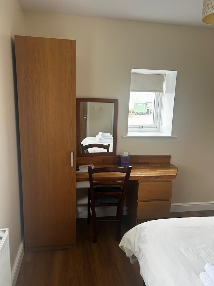 Chevin End Guest House 17/50