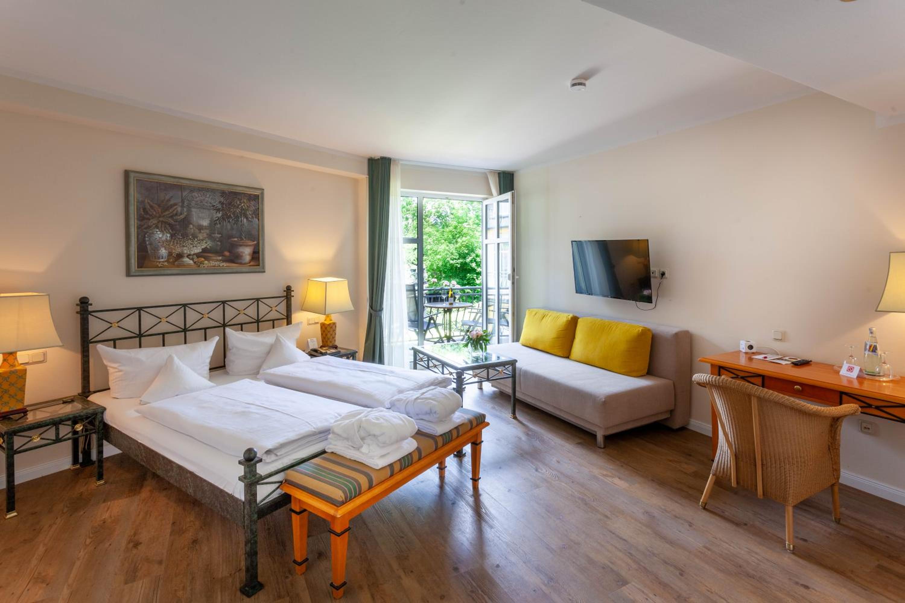 Plus, Superior, Double Bed