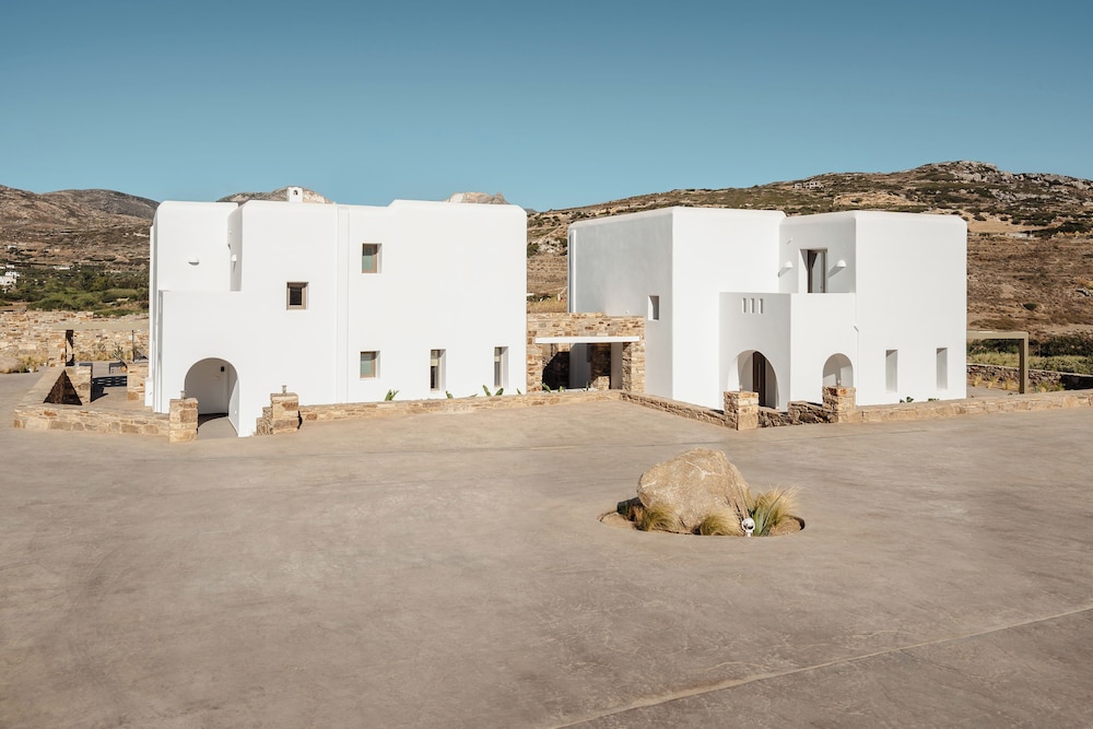 Thalelion 3 bedroom Villas with private pool and Jacuzzi 55/62