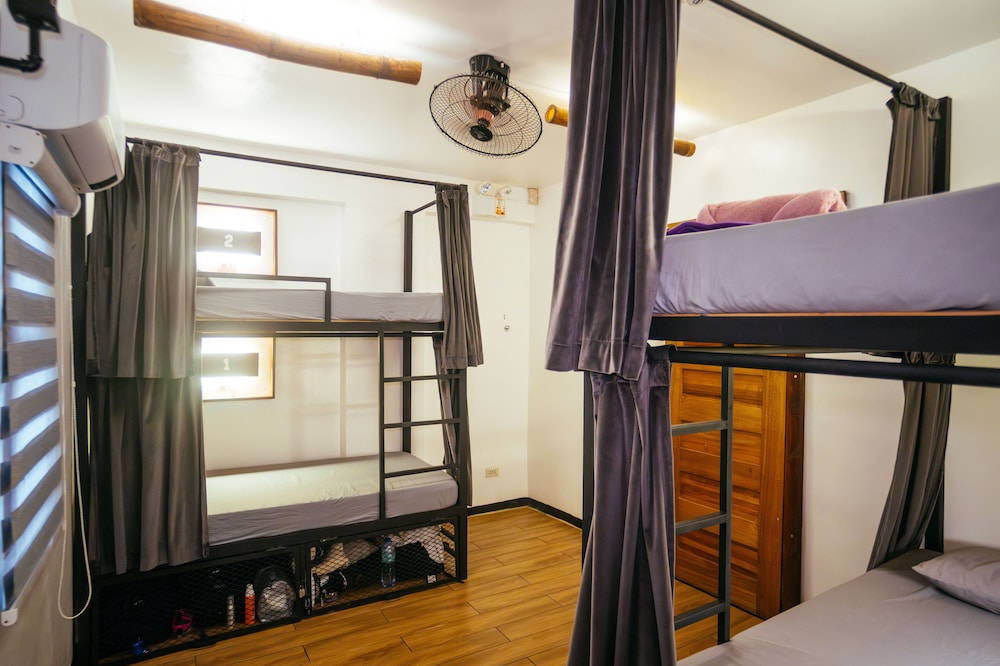 Outpost Beach Hostel - Adults Only 20/57