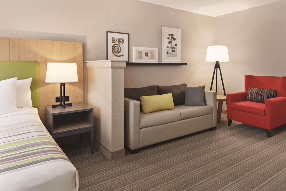 Country Inn Suites By Radisson Green Bay East Wi 44/55