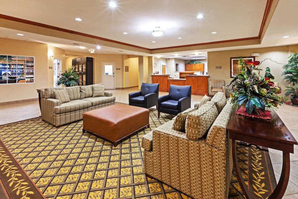 CANDLEWOOD SUITES BAYTOWN 38/58