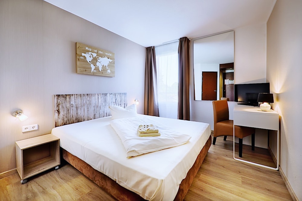 COMFORT HOTEL LEIPZIG WEST 14/43