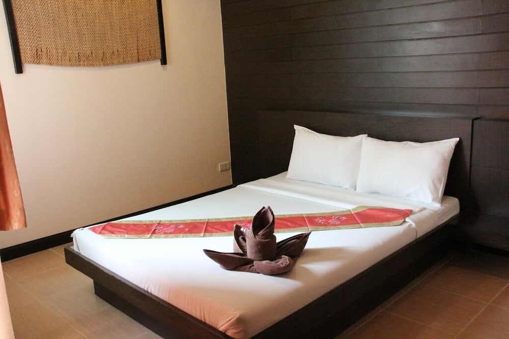 Baan Vor Sumongkol Services Apartment 22/38