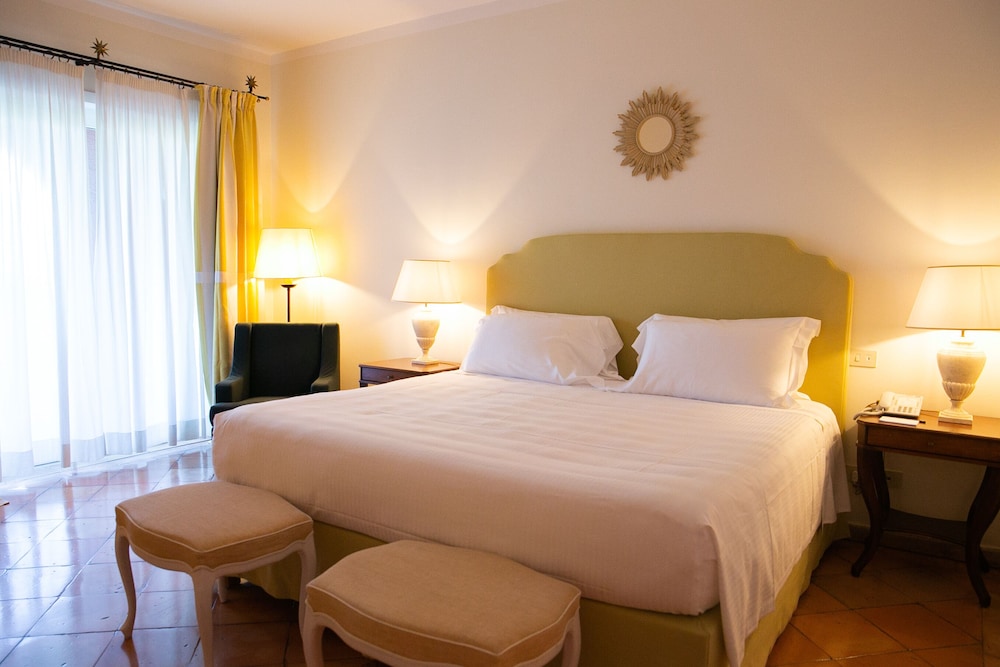 Hotel Il Pellicano 25/83