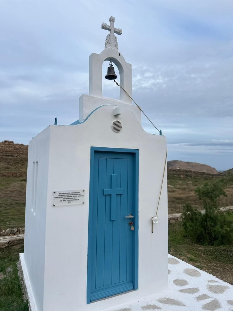 ANEMELA MYKONOS VILLAS & SUITES 1/50