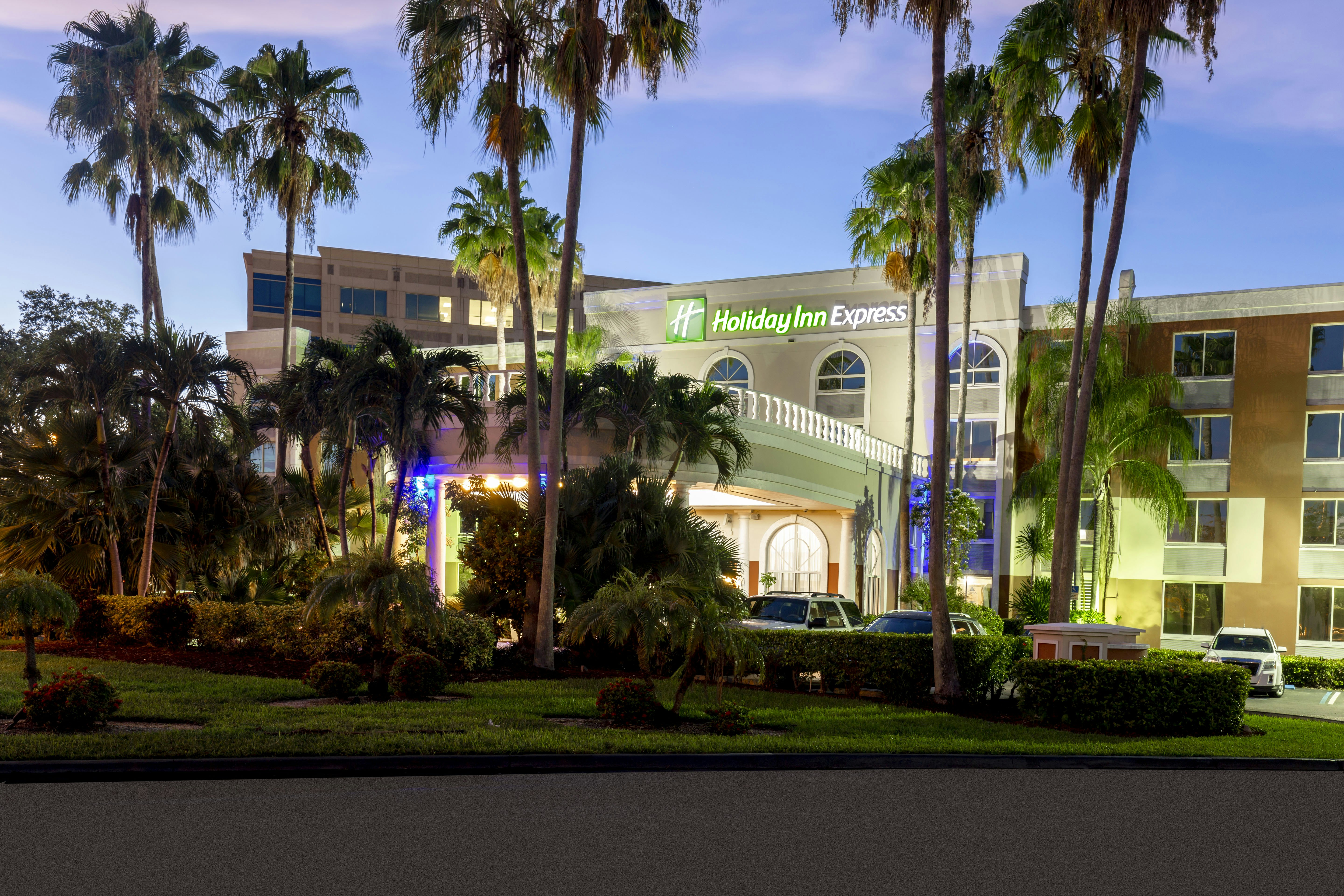 Holiday Inn Express Miami Airport Doral Area 2/71