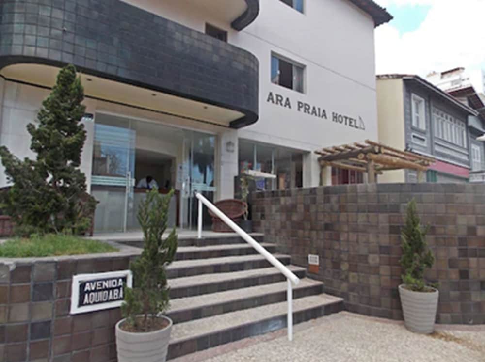 Ara Praia Hotel 29/33