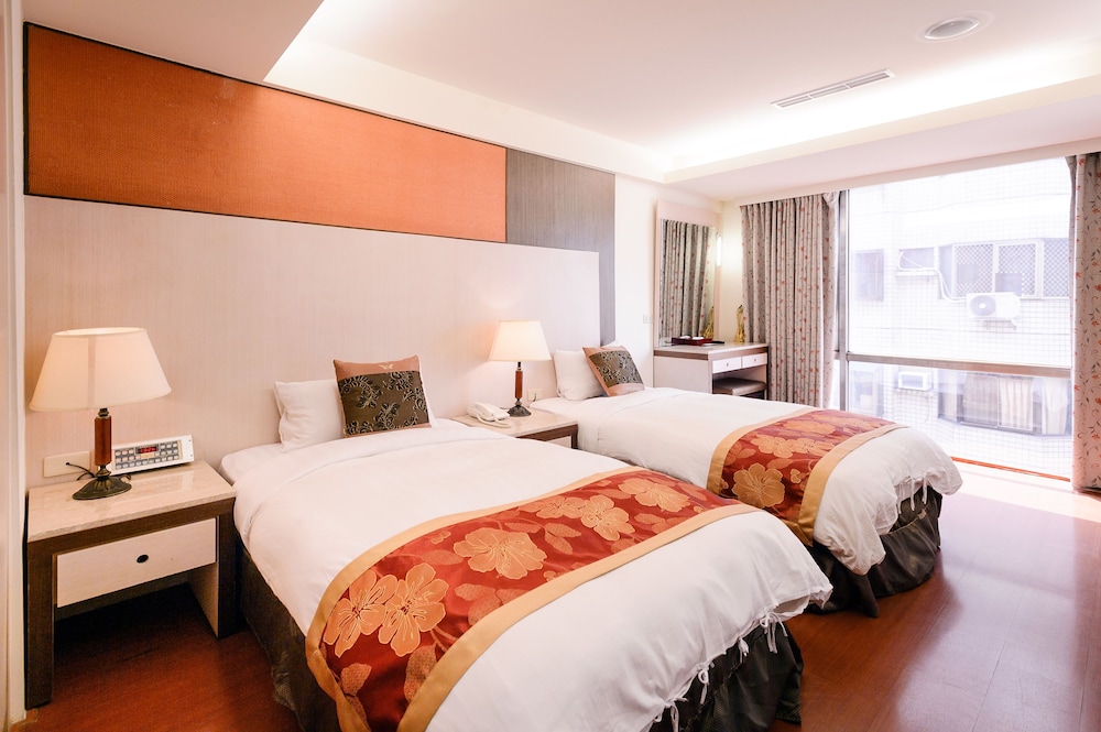 Waugh Den Hotel 16/61