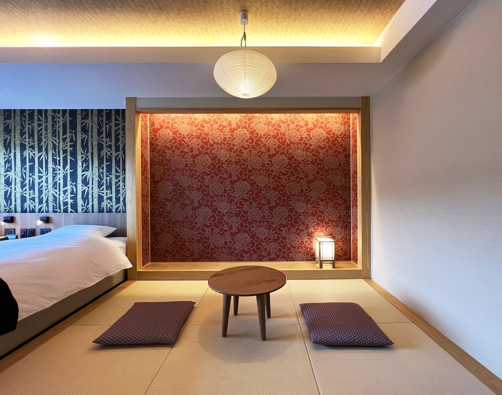 Rinn Gion Kenninji 48/64
