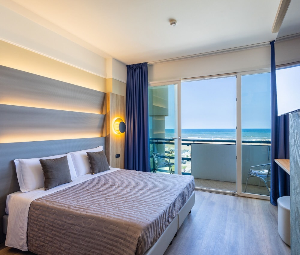 Hotel Palm Beach 15/50