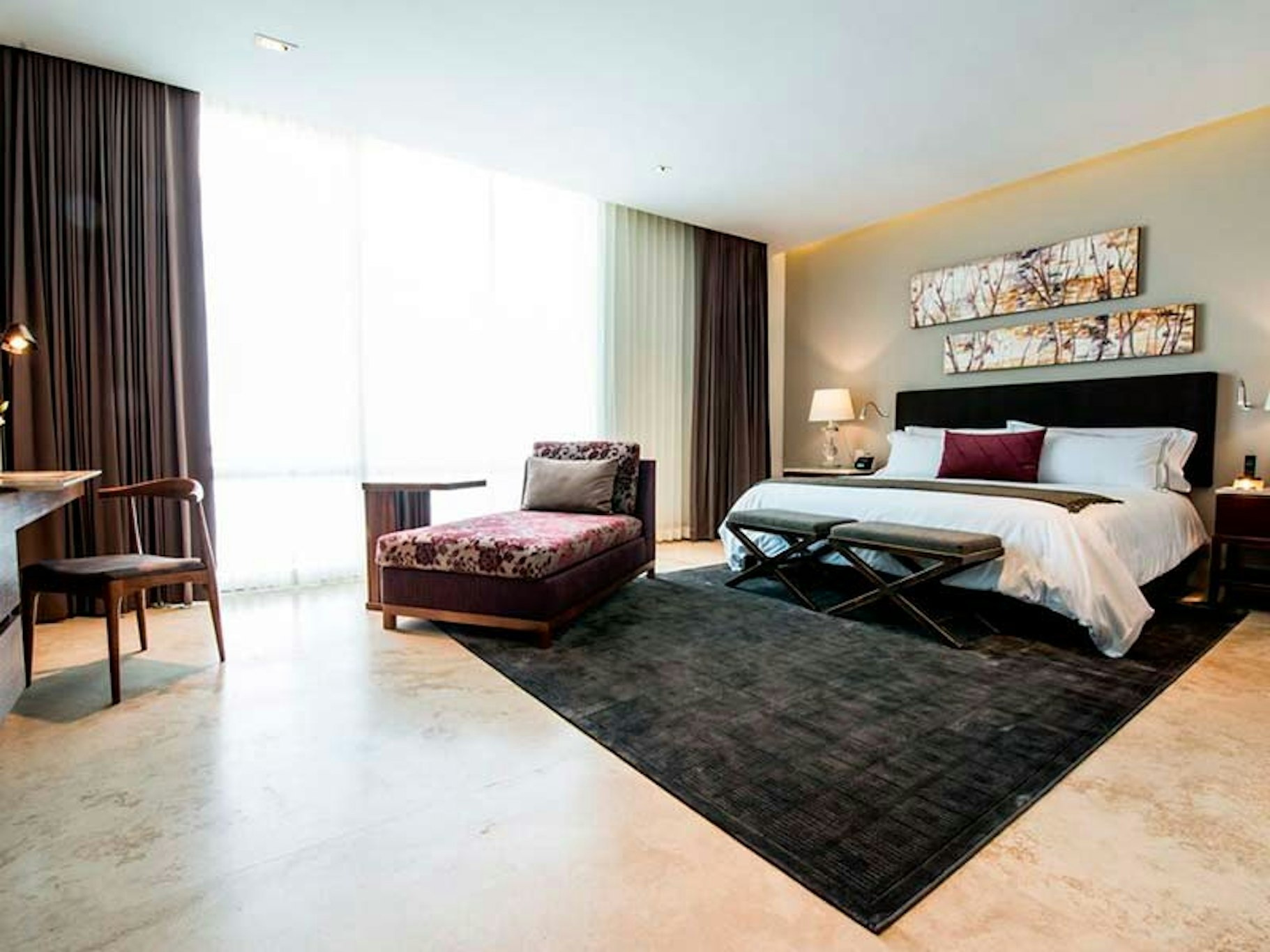 Square, Suite