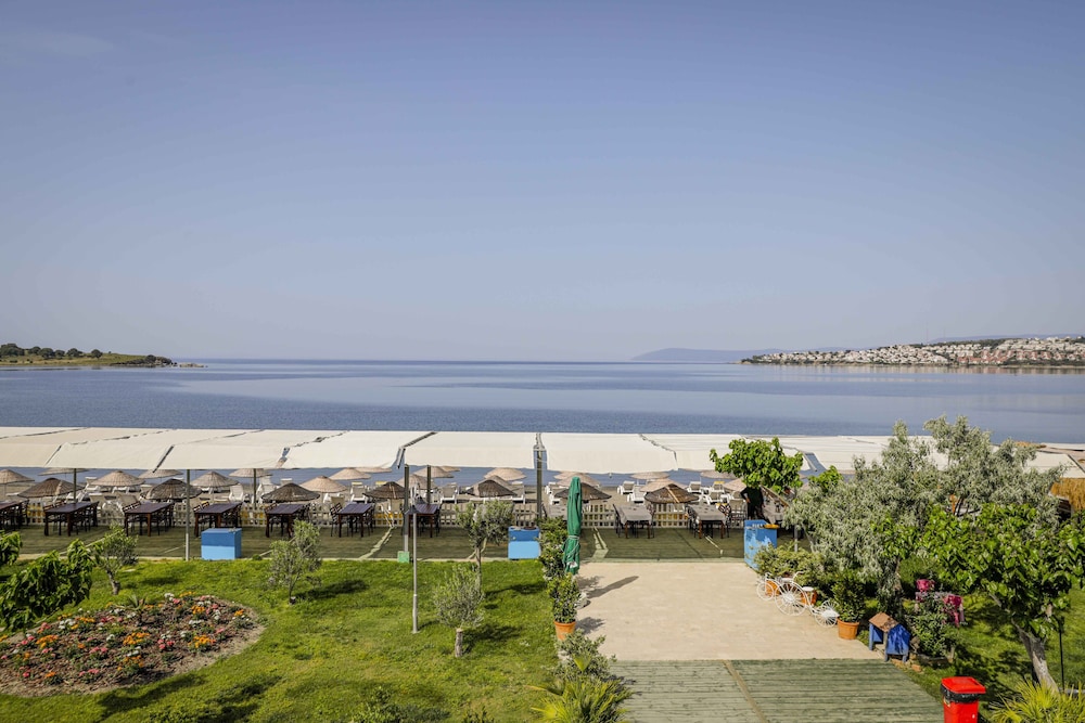 Teos Ormanci Tatil Koyu 15/26