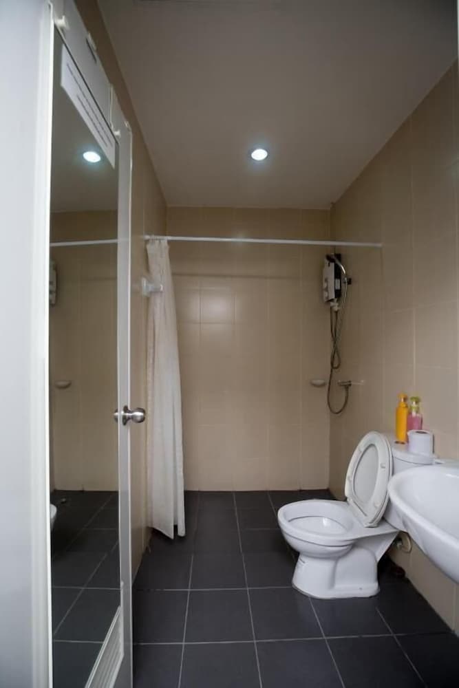 Dkaya Hostel 47/49