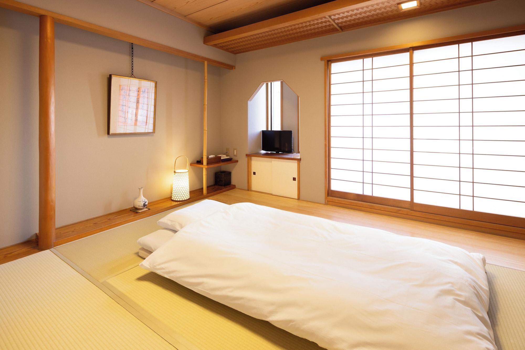 Renovated, Japanese, Twin Beds