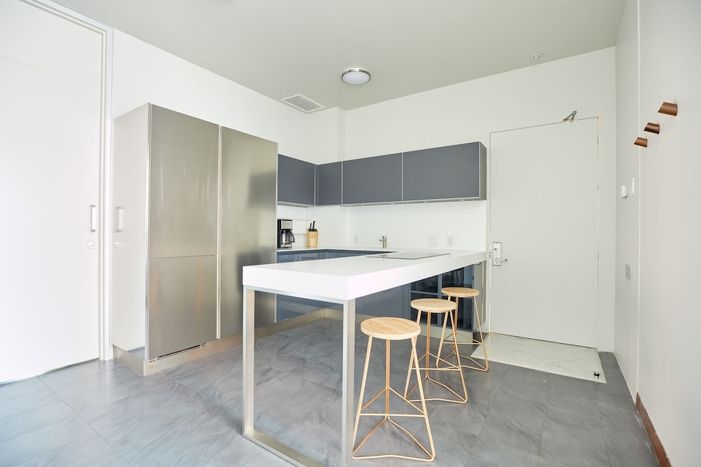 Sonder The Slate (ex. Templar Hotel) 53/58