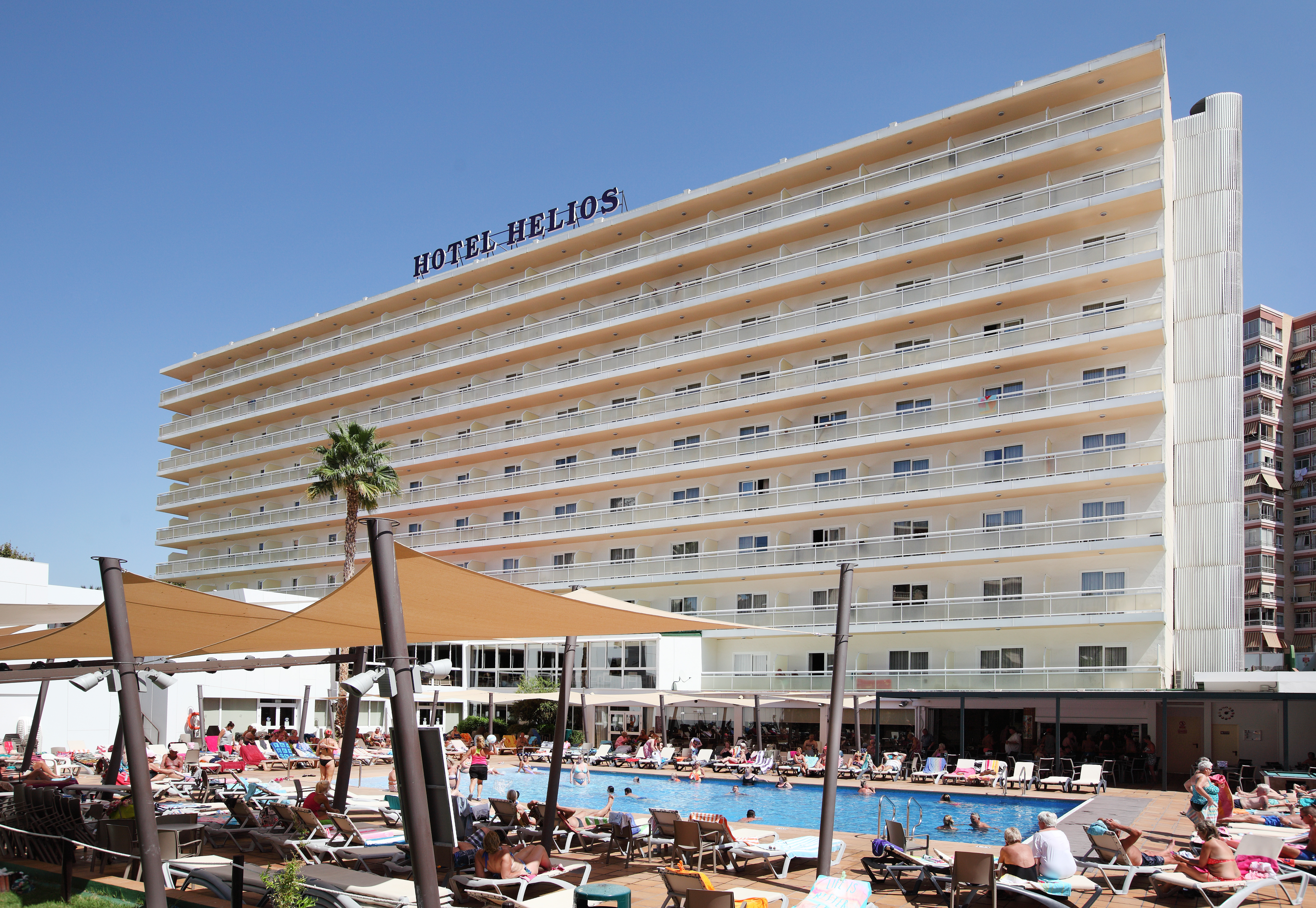 Helios Hotel 8/60