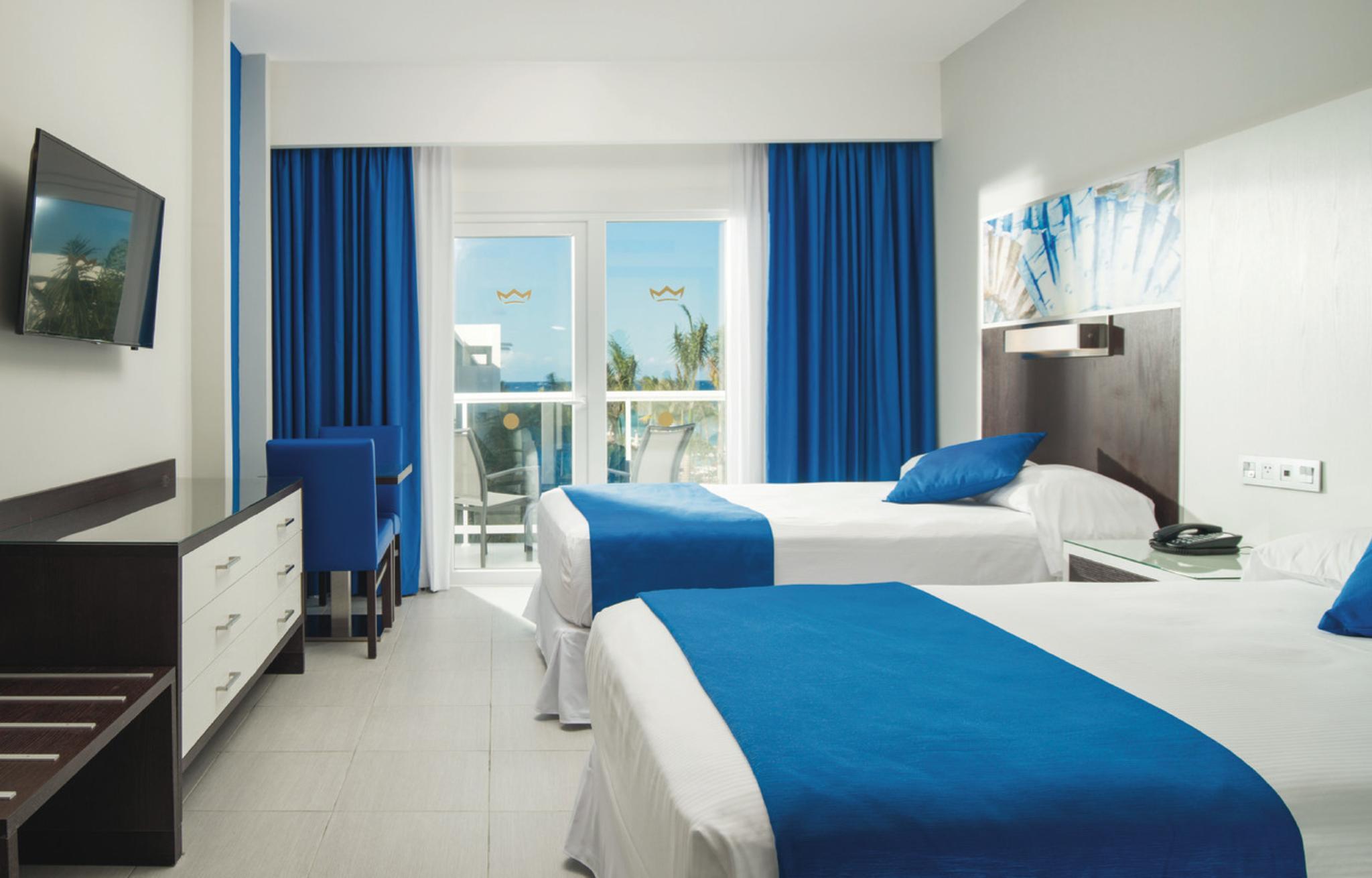 Room, 2 Double Beds, Ocean Front