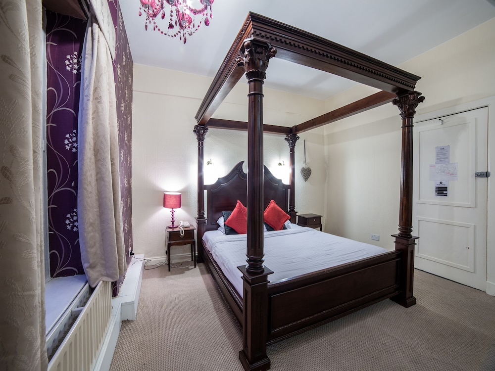George Hotel Burslem Stoke-on-Trent 11/42