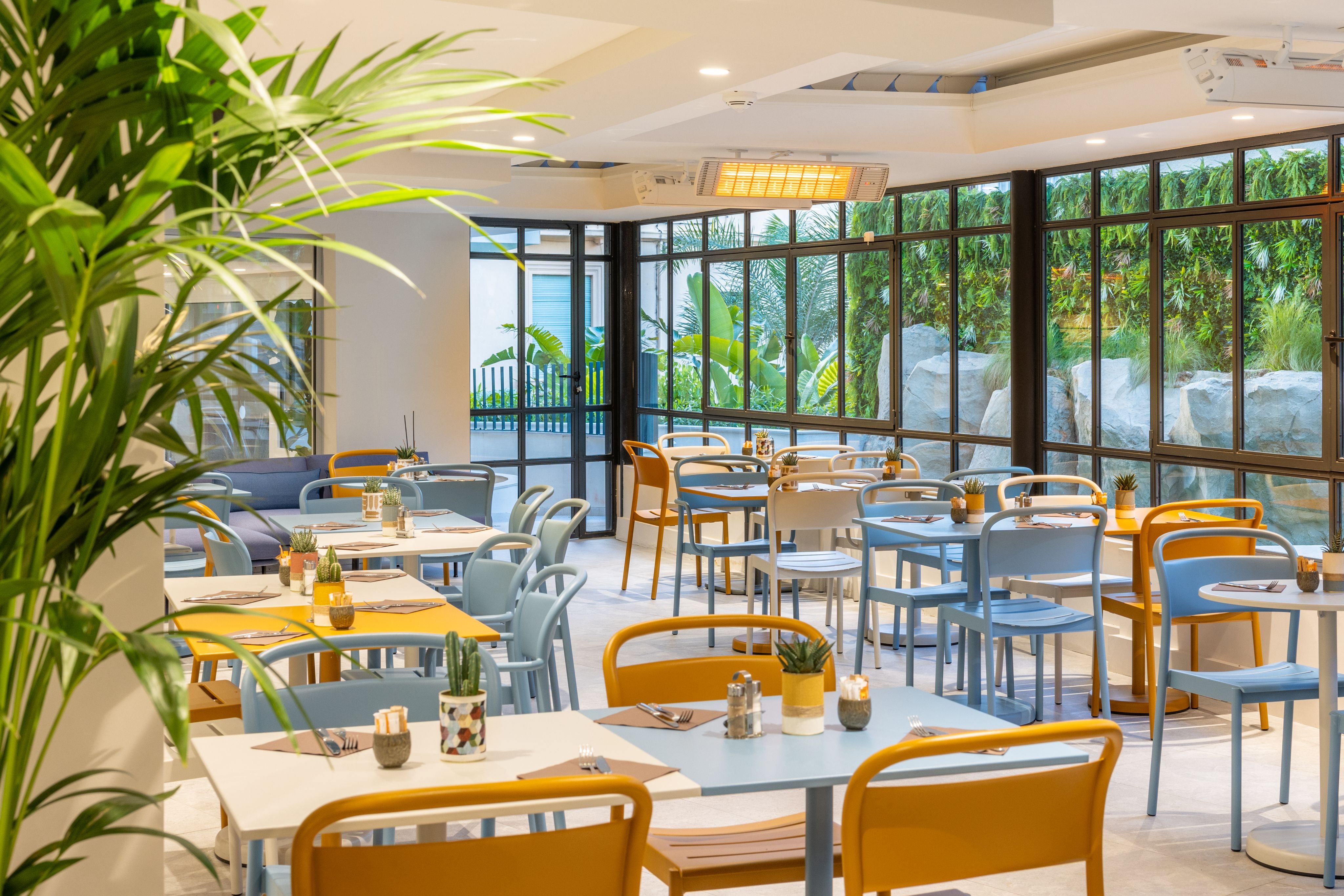 Staybridge Suites Cannes Centre 32/50