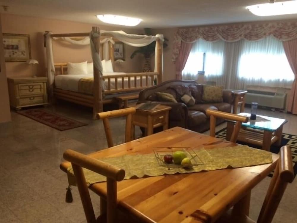 Marvin Apos S Garden Inn 40/47