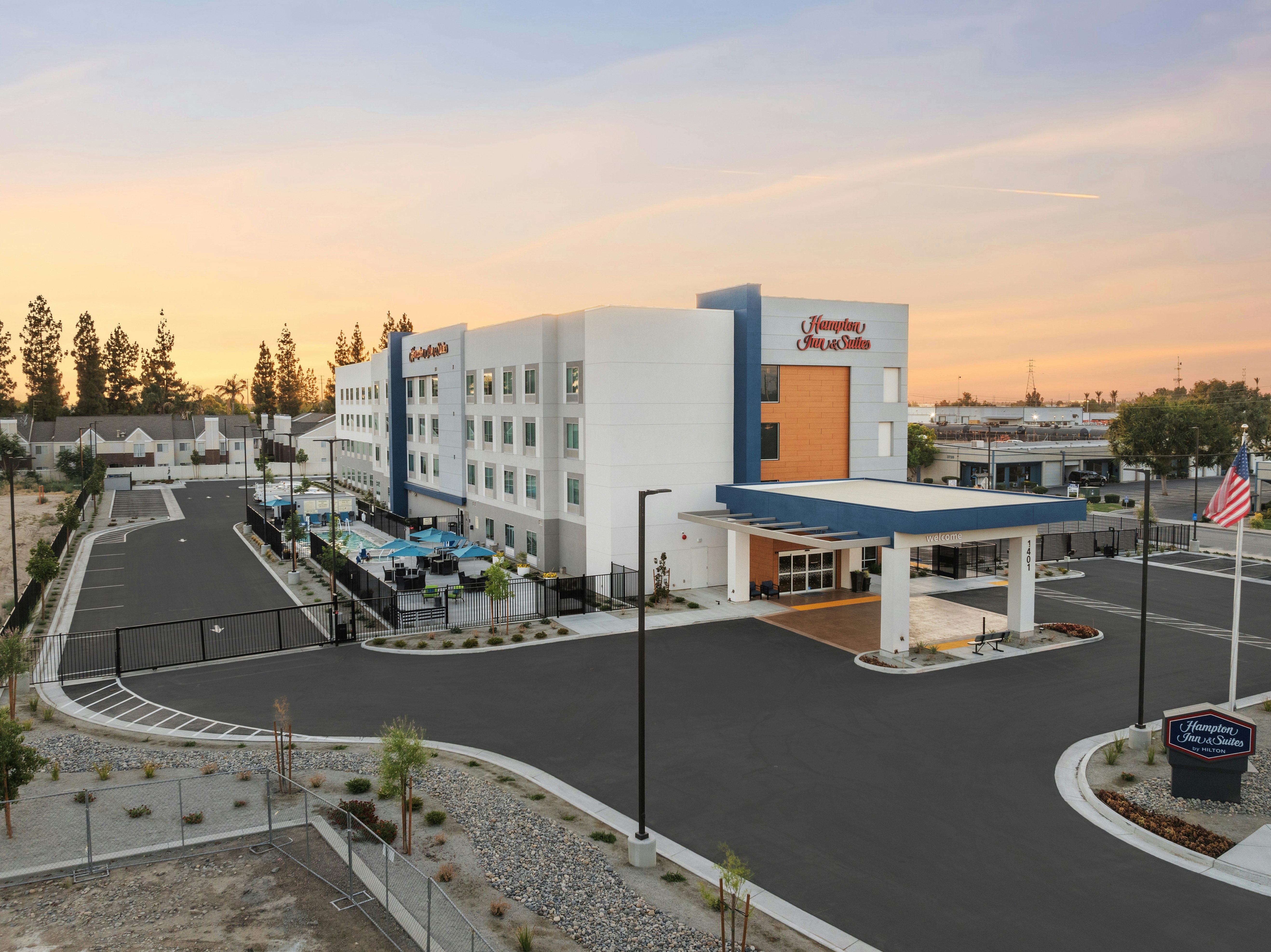 Hampton Inn & Suites Bakersfield Central 25/25