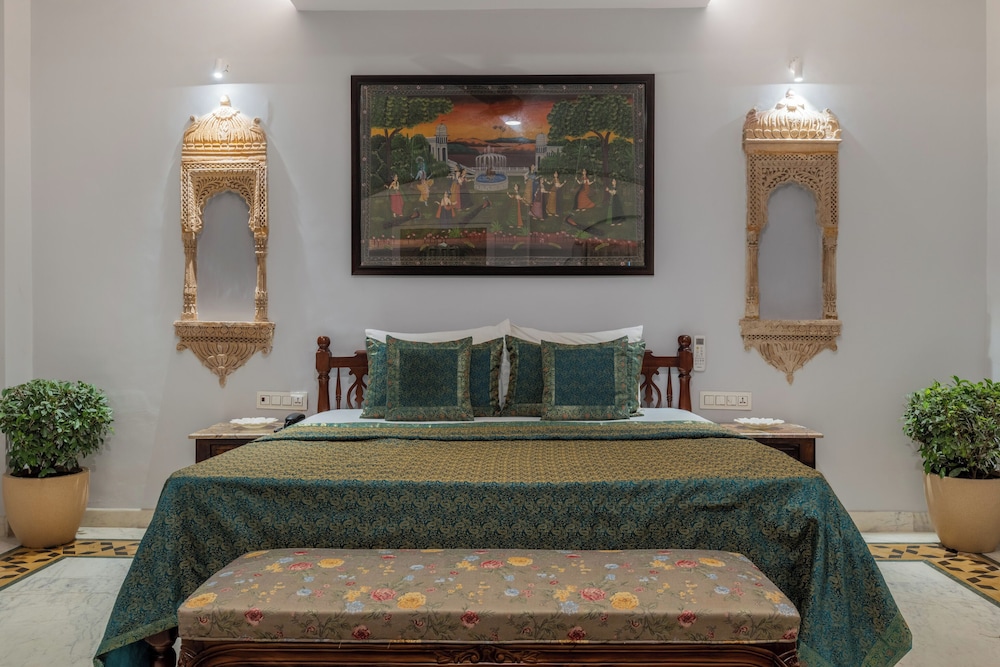 Rajasthan Palace Hotel 10/50