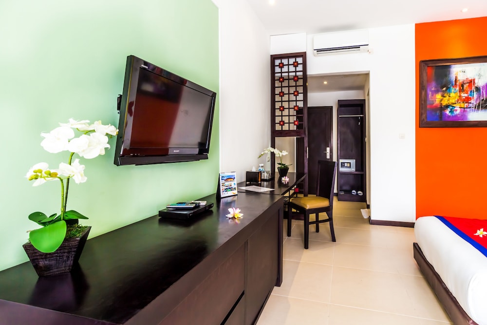 Ozz Hotel Kuta Bali 27/42