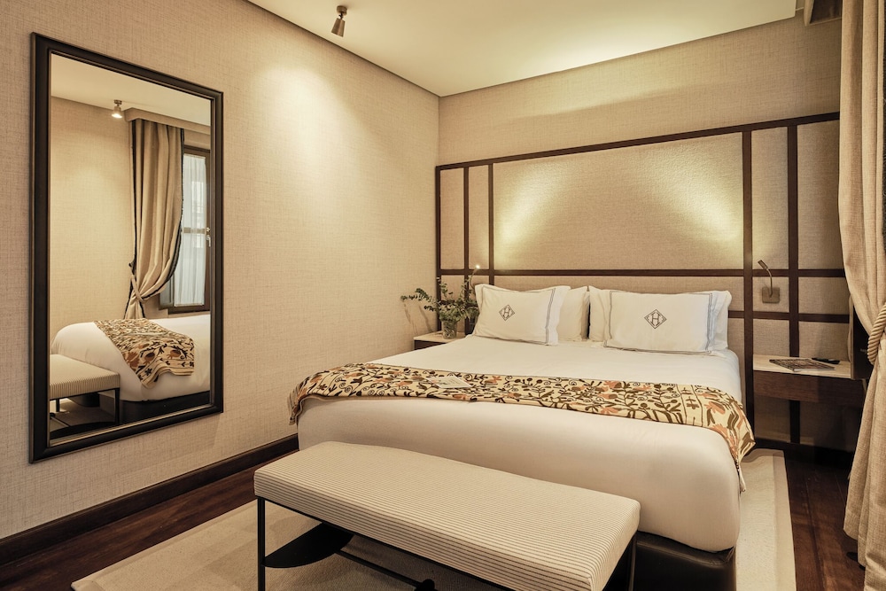 Dreamer, Double Bed