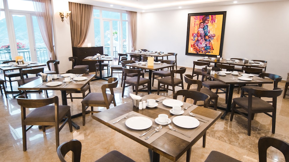Azure Sapa Hotel 35/50
