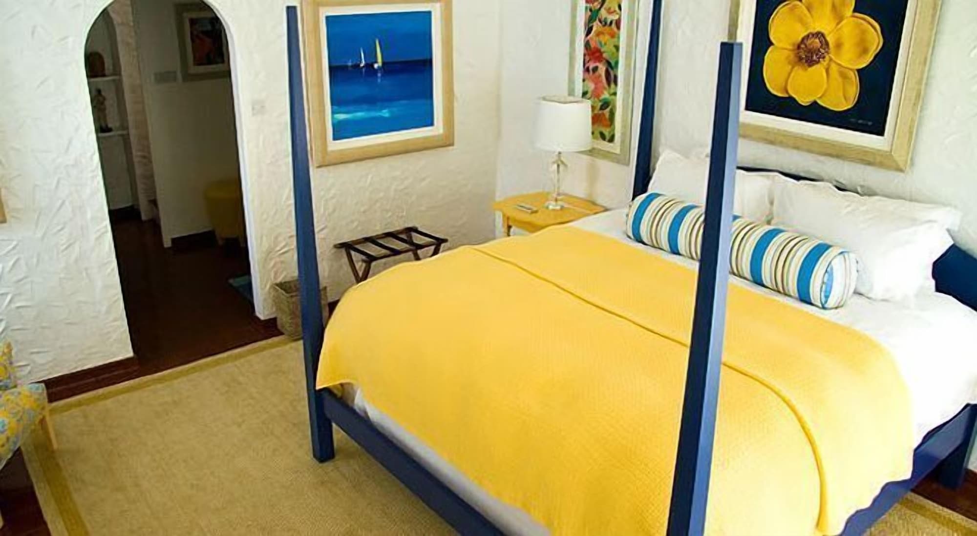 Hacienda, Suite, King Bed, Sofa