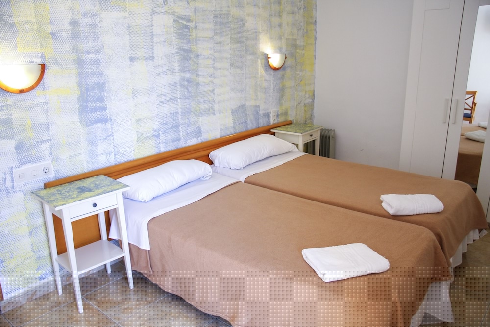 Hotel Lis 18/77