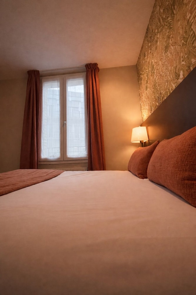 غرفة كلاسيكية بسرير مزدوج، Acropolis Hotel Paris Boulogne 10/10