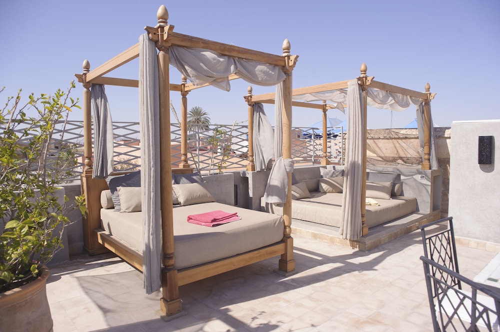 Riad Le Rihani 25/45