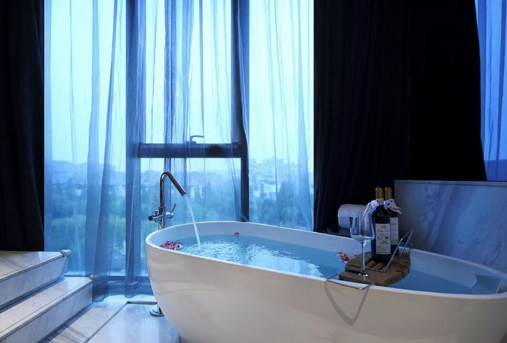 Mercure Yangzhou Dongguan Street 39/40
