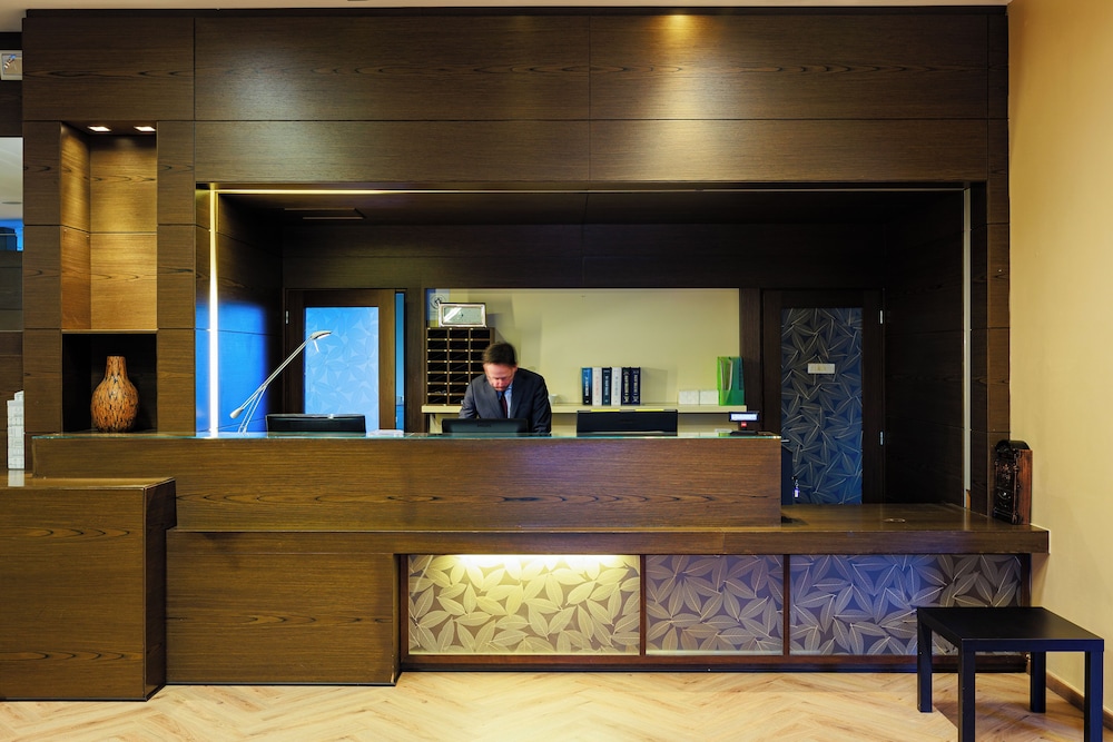 lobby