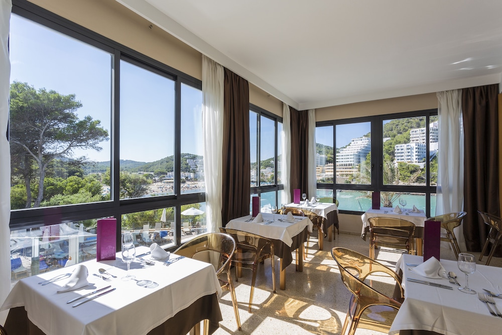 Palladium Hotel Cala Llonga - Adults Only 62/79